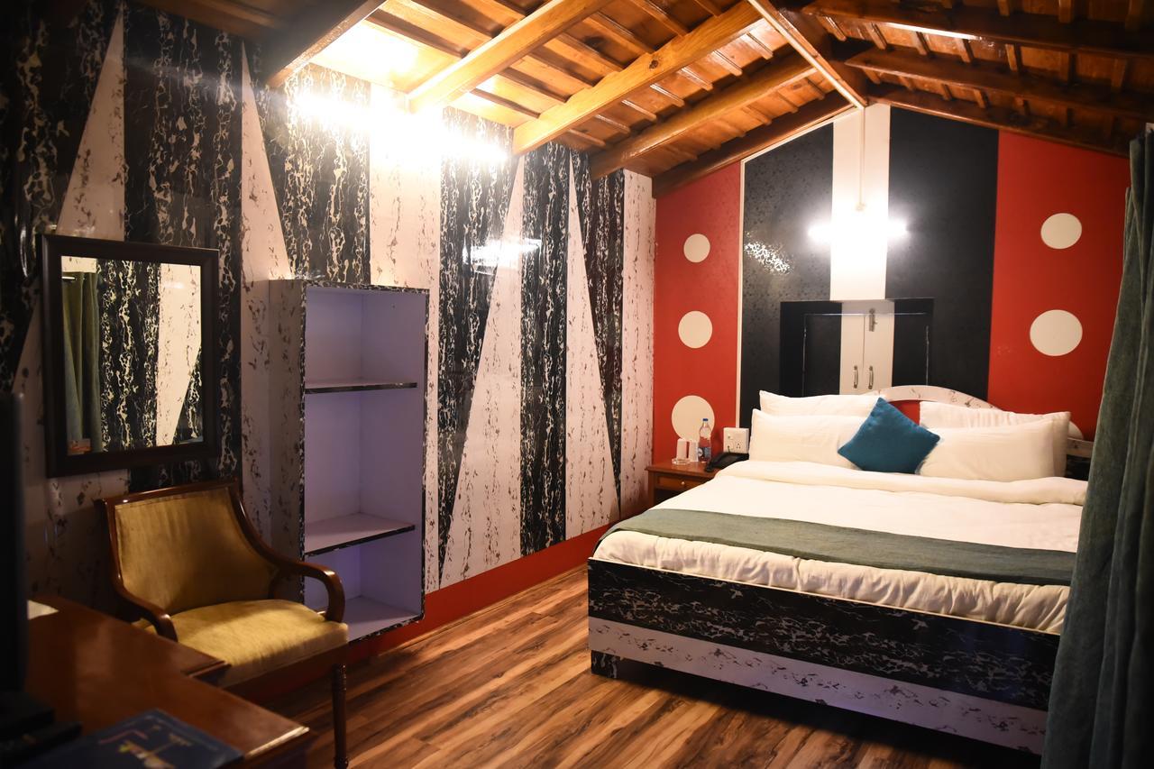 Hotel Skylark Nainital Exterior photo